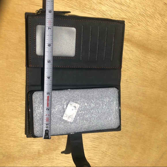 Pila Wallet Phone Case - Picture 7 of 9